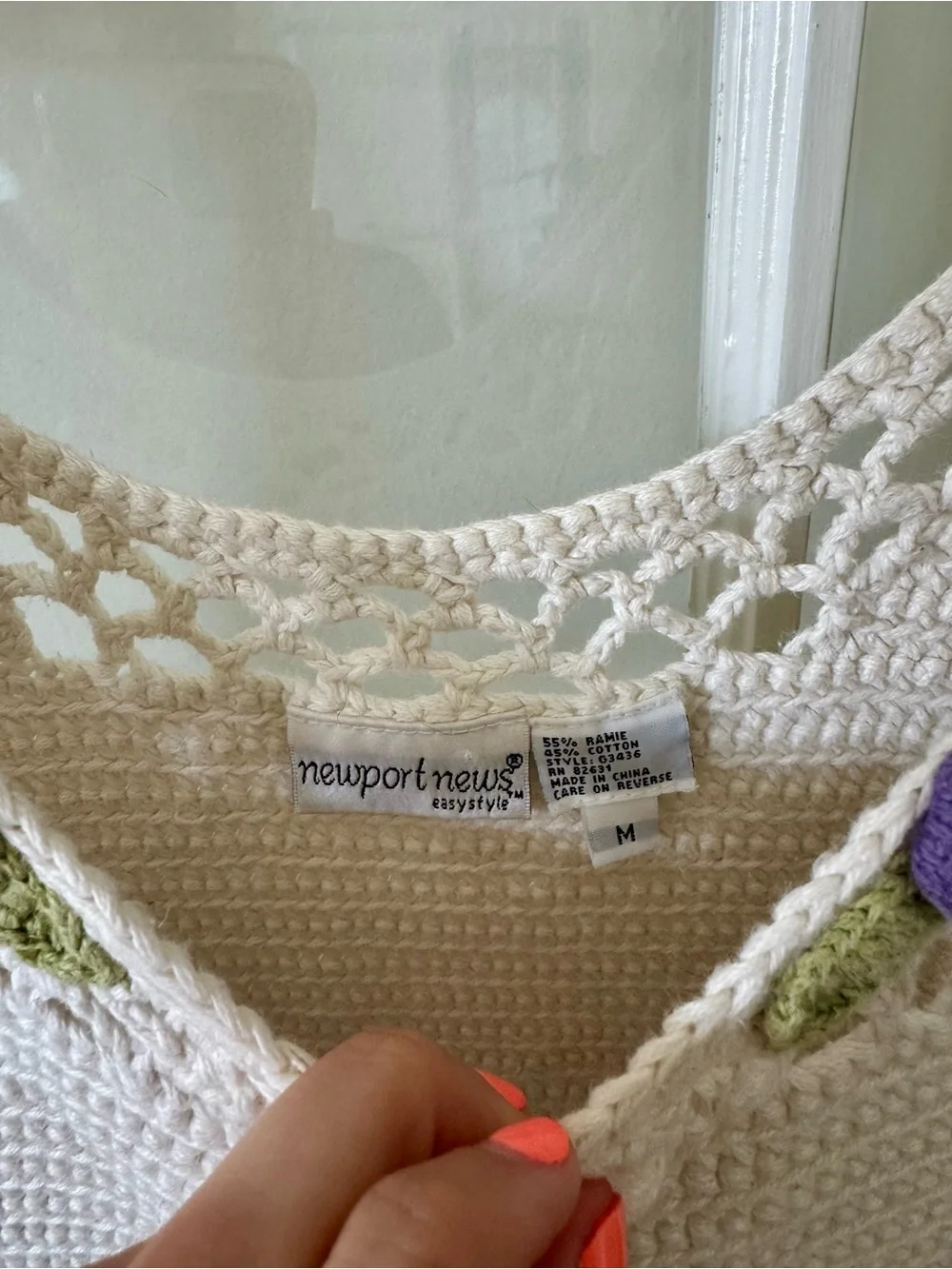 Newport News Vintage Cream Crochet Tank Top with Purple Flowers Summer Cottage - Picture 4 of 8